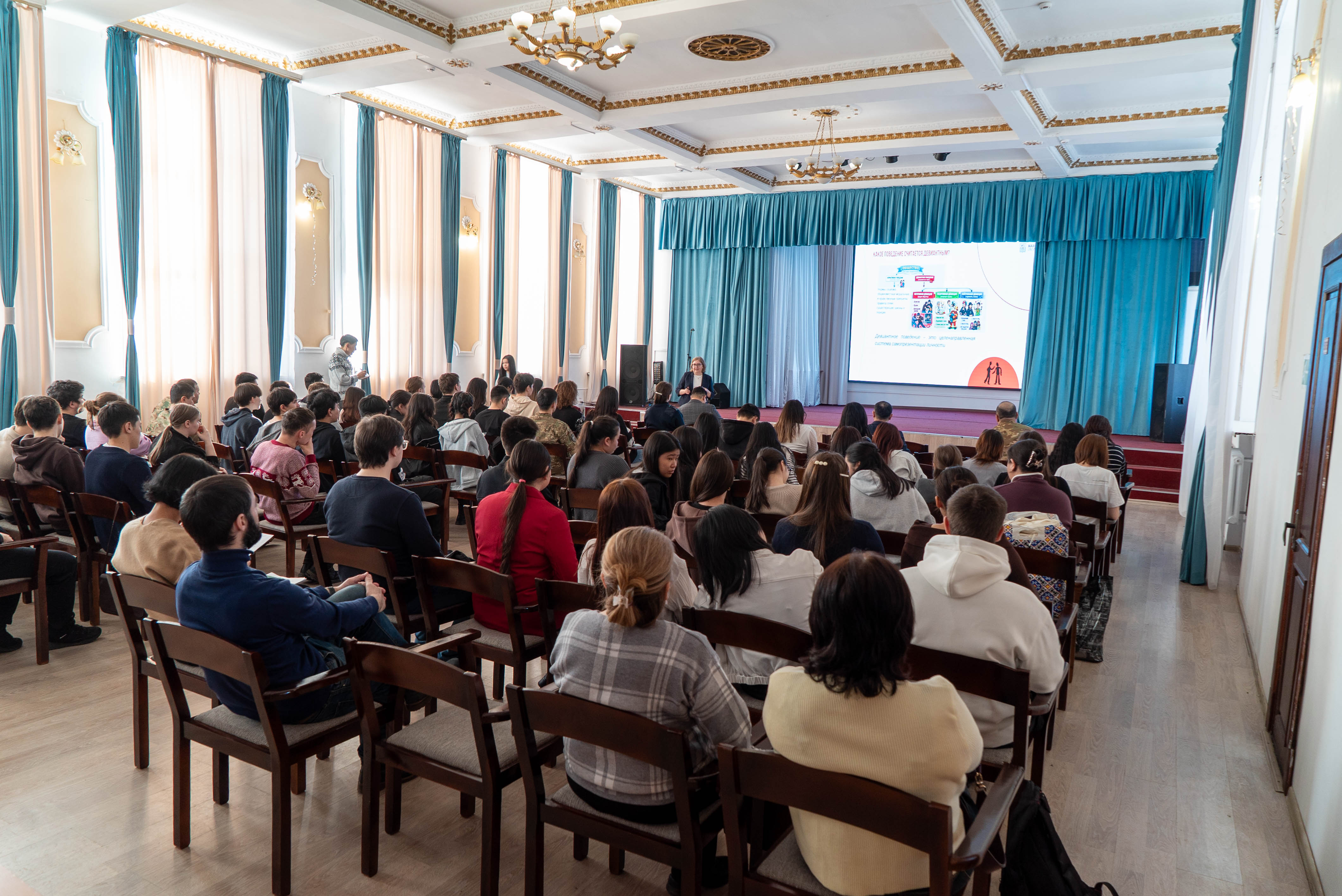 Павлодарда жастардың девиантты мінез-құлқын зерттеуге арналған бірегей зертхана іске қосылды