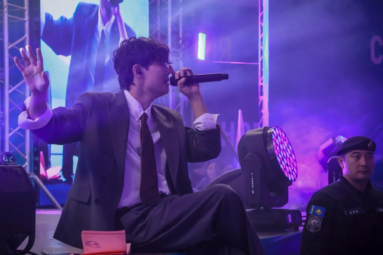 10 000 көрермен және сенімді қауіпсіздік кепілі: ШҚО полицейлері ауқымды іс-шарада тәртіпті қамтамасыз етті