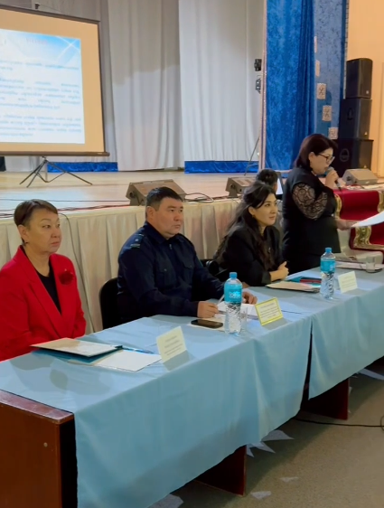 Абай облысынында полиция ата-аналармен қауіпсіздік сабағын өткізді