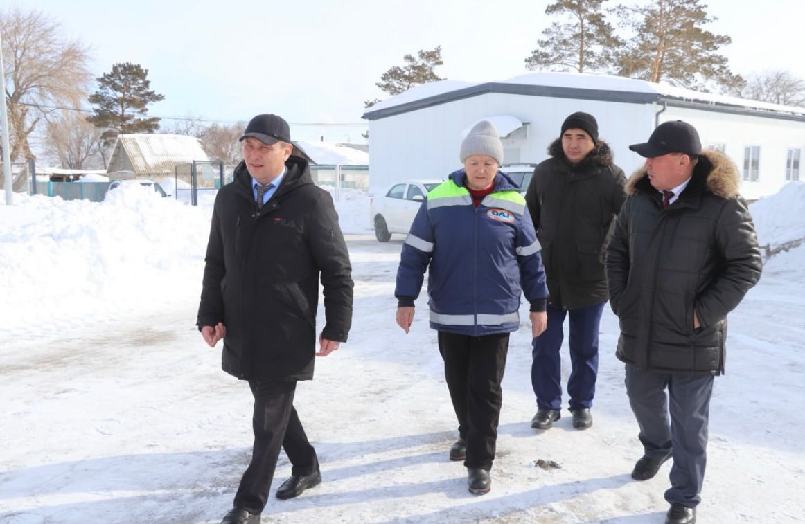 Аким района специально ознакомился с работой учреждения ДЭУ-29, расположенного в районном центре — селе Кокпекты.