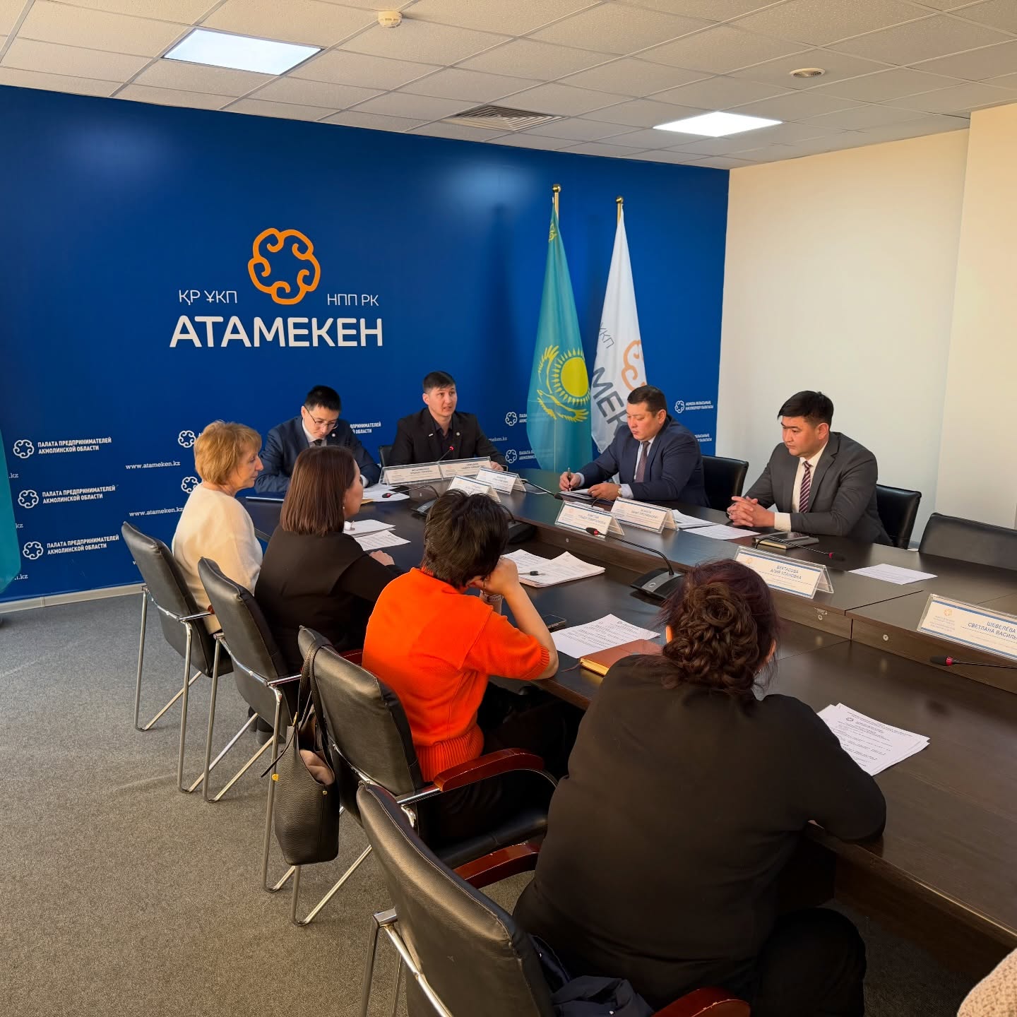 Көкшетауда кәсіпкерлерге цифрлық санитариялық бақылау тәртібі түсіндірілді