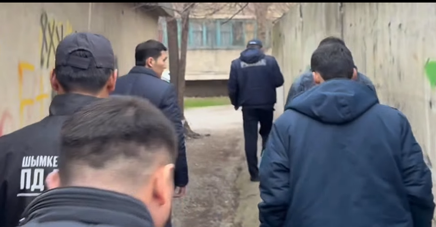 Стены - не витрина для наркотиков: Автора наркограффити задержали в Шымкенте