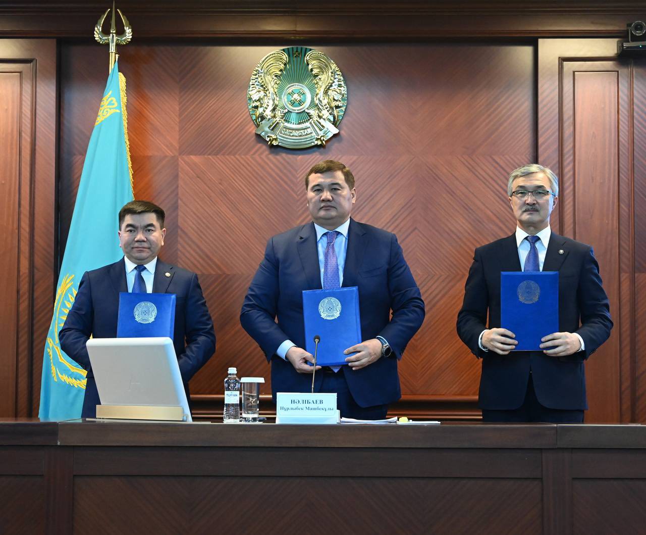 «ЗАҢ МЕН ТӘРТІП» ҚАҒИДАТЫН ӨҢІРЛІК ДЕҢГЕЙДЕ ІСКЕ АСЫРУ МӘСЕЛЕСІ ТАЛҚЫЛАНДЫ