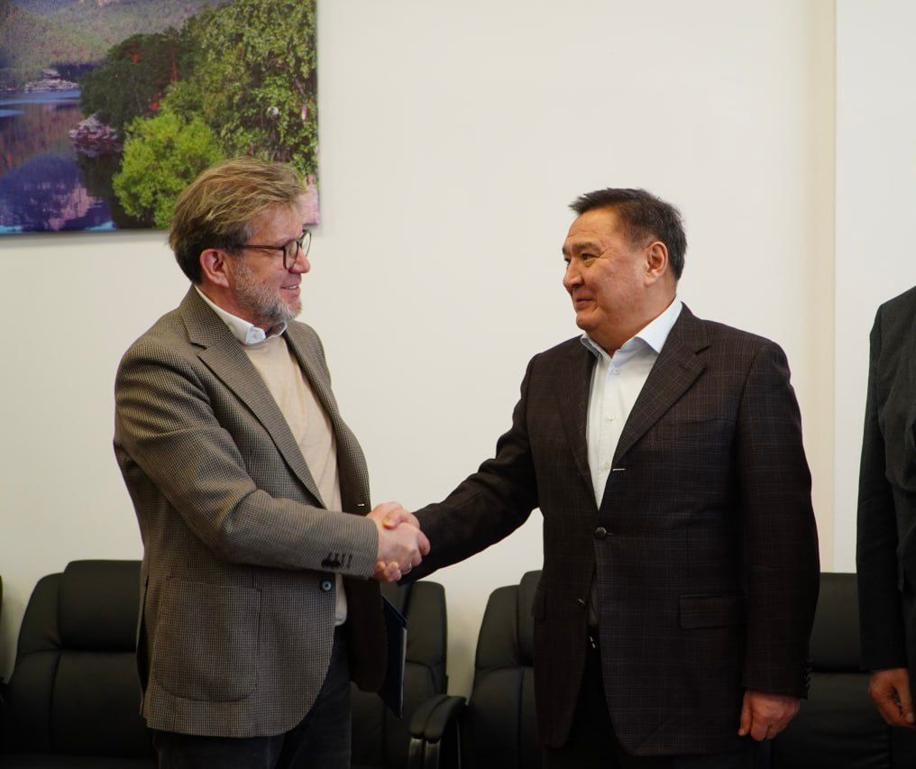 1,5 млрд АҚШ долларына ДӨО кампусы мен ЖЭК нысандарын салу туралы меморандумға қол қойылды