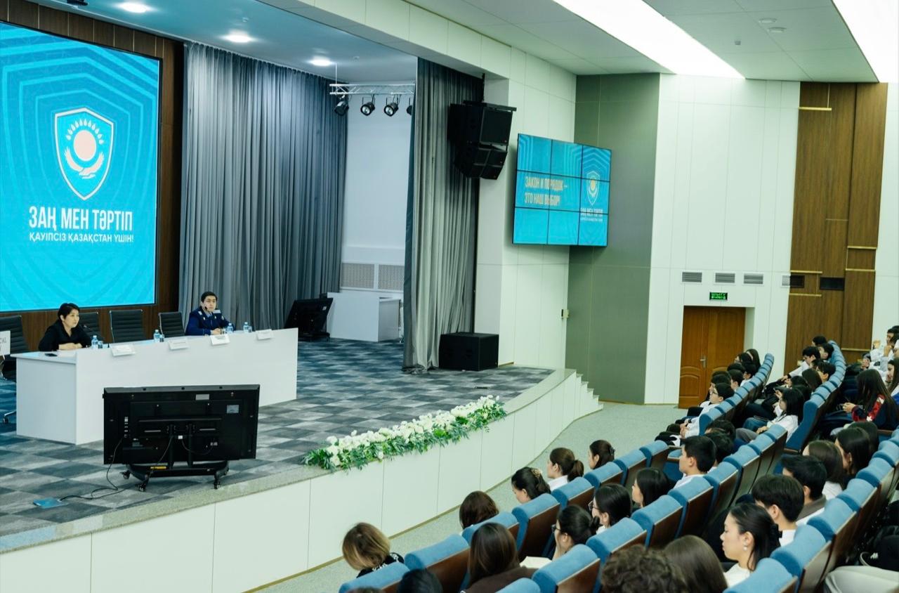 Астанада жастар арасында қылмыстың алдын алу бойынша дәріс өтті