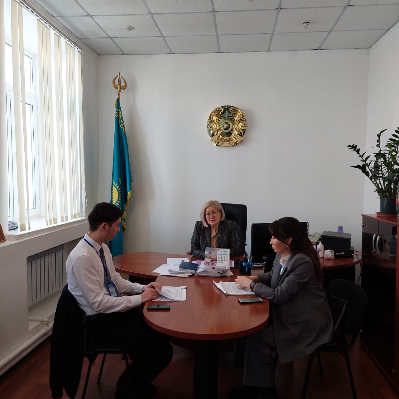 Департаменттің  мемлекеттік  қызметшілері декларация тапсыру мәселелері бойынша түсіндіру алды