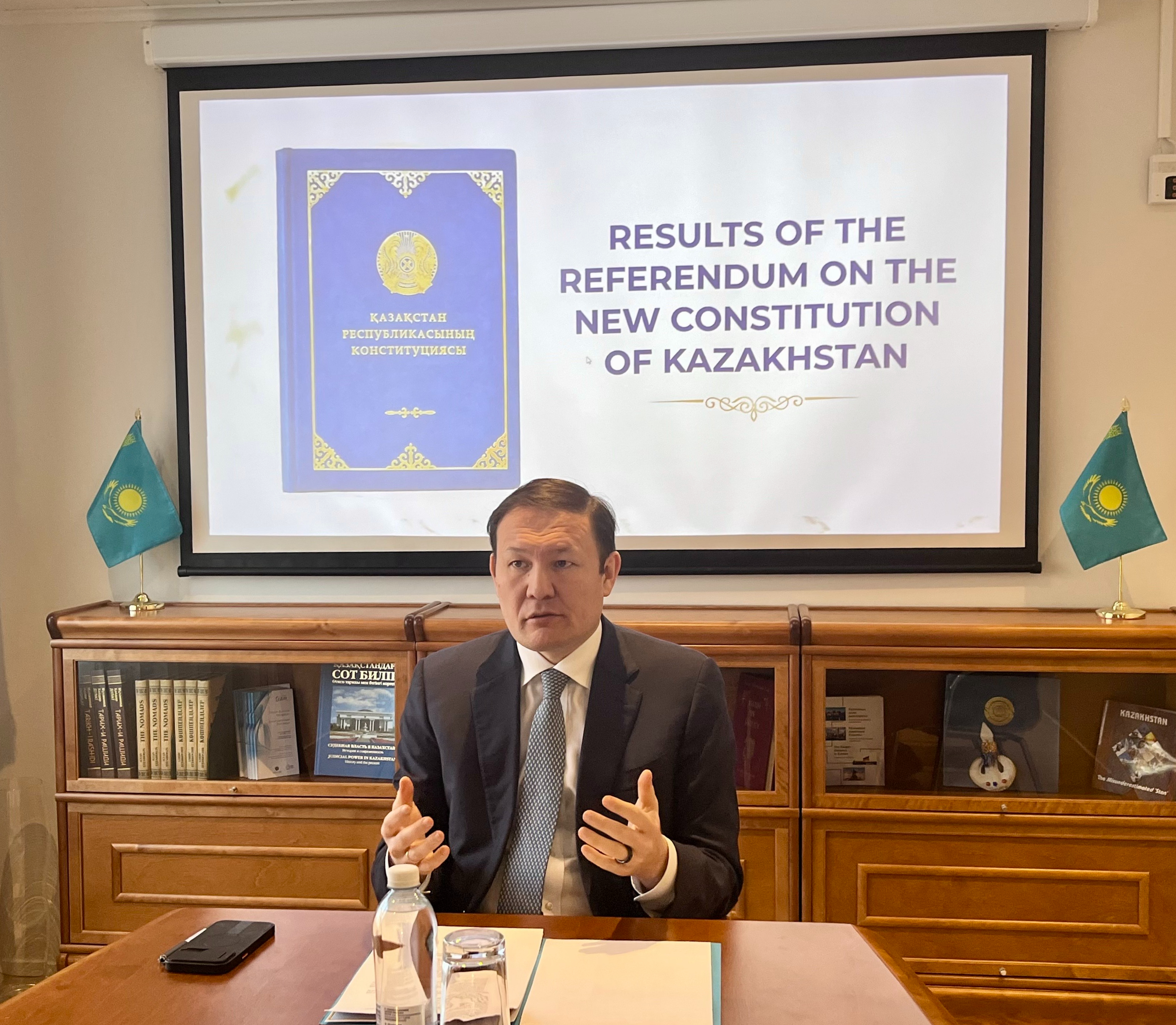 Хельсинкиде Қазақстанның жаңа Конституциясына қатысты референдумның қорытындылары талқыланды