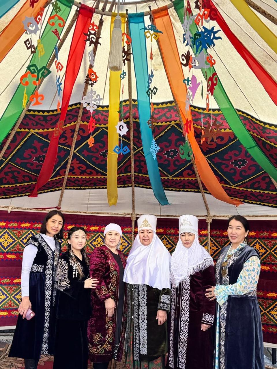 18 наурыз – Ұлттық киім күні құтты болсын!