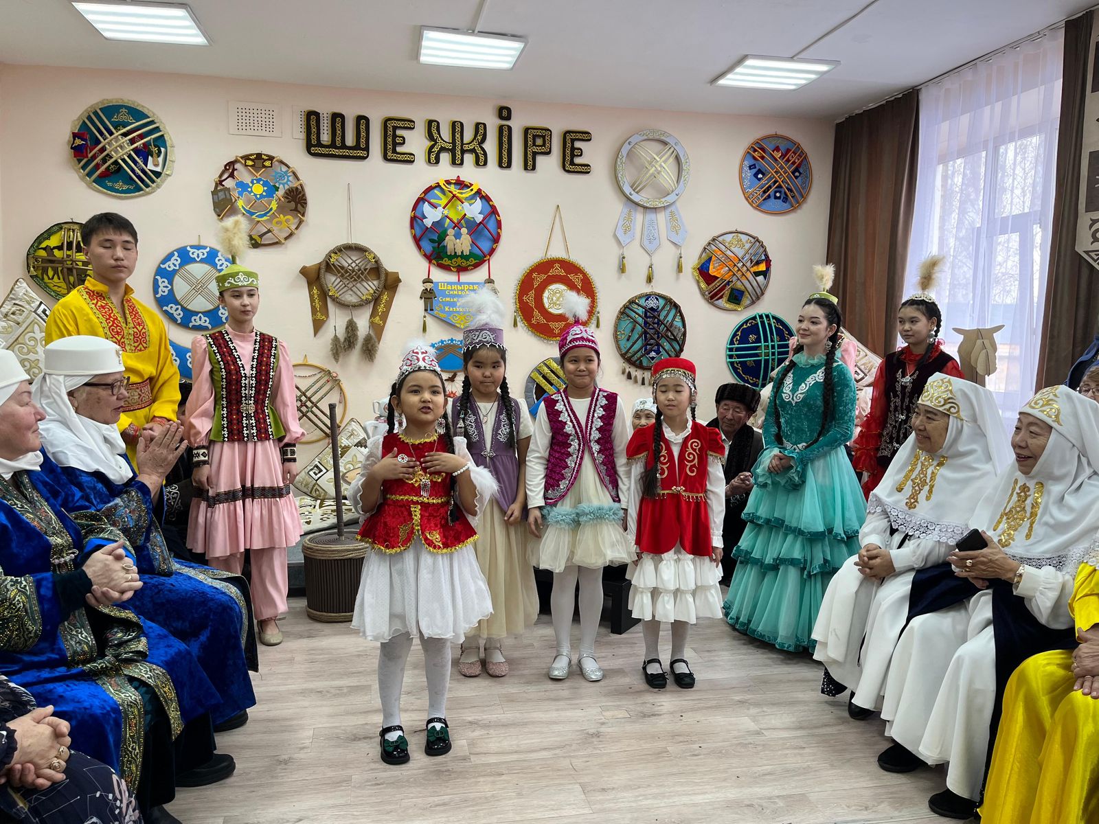 Алтай ауданындағы мектепте ұлттық дәстүрлер кабинеті ашылды