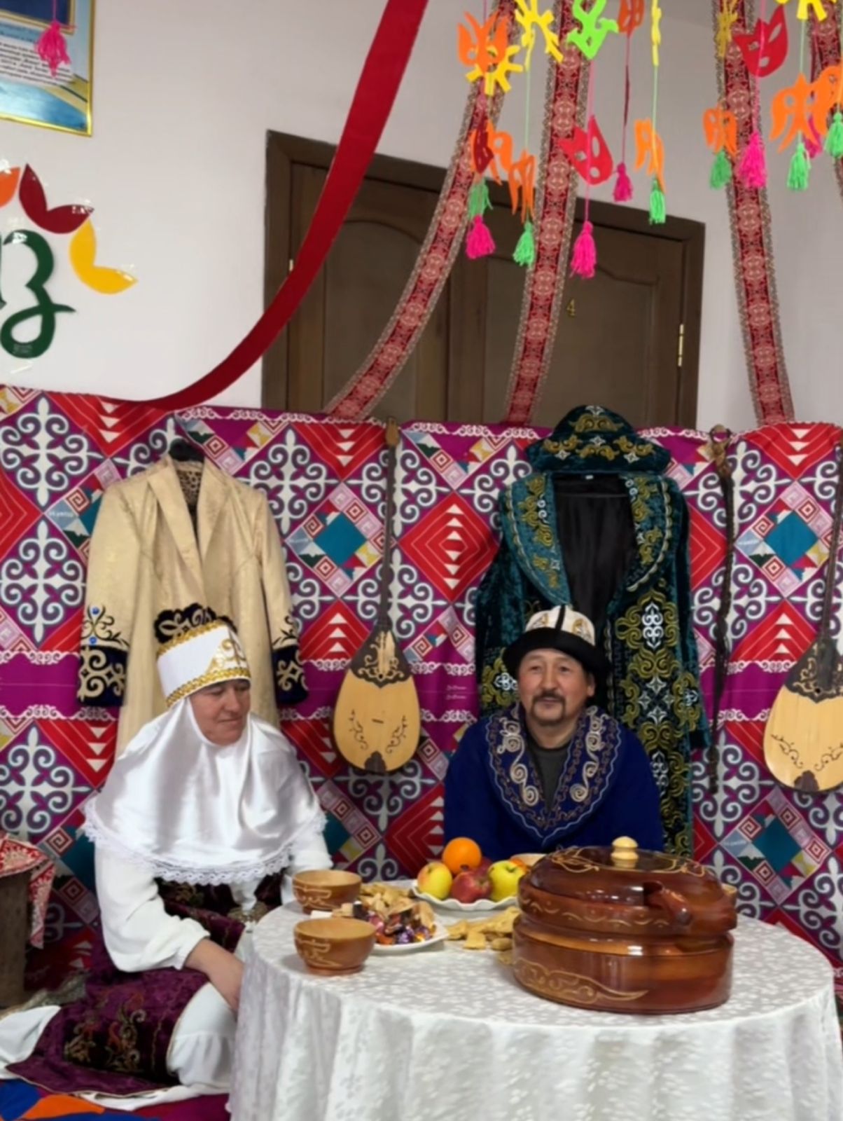 Қазақтың сәлемдесу дәстүрі