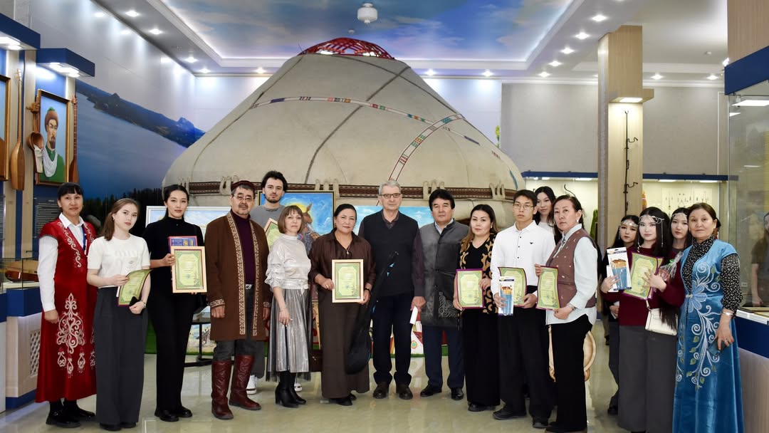 «Наурыз нақыштары»  ЖОО студенттері арасында қалалық қылқалам шеберлері байқауы