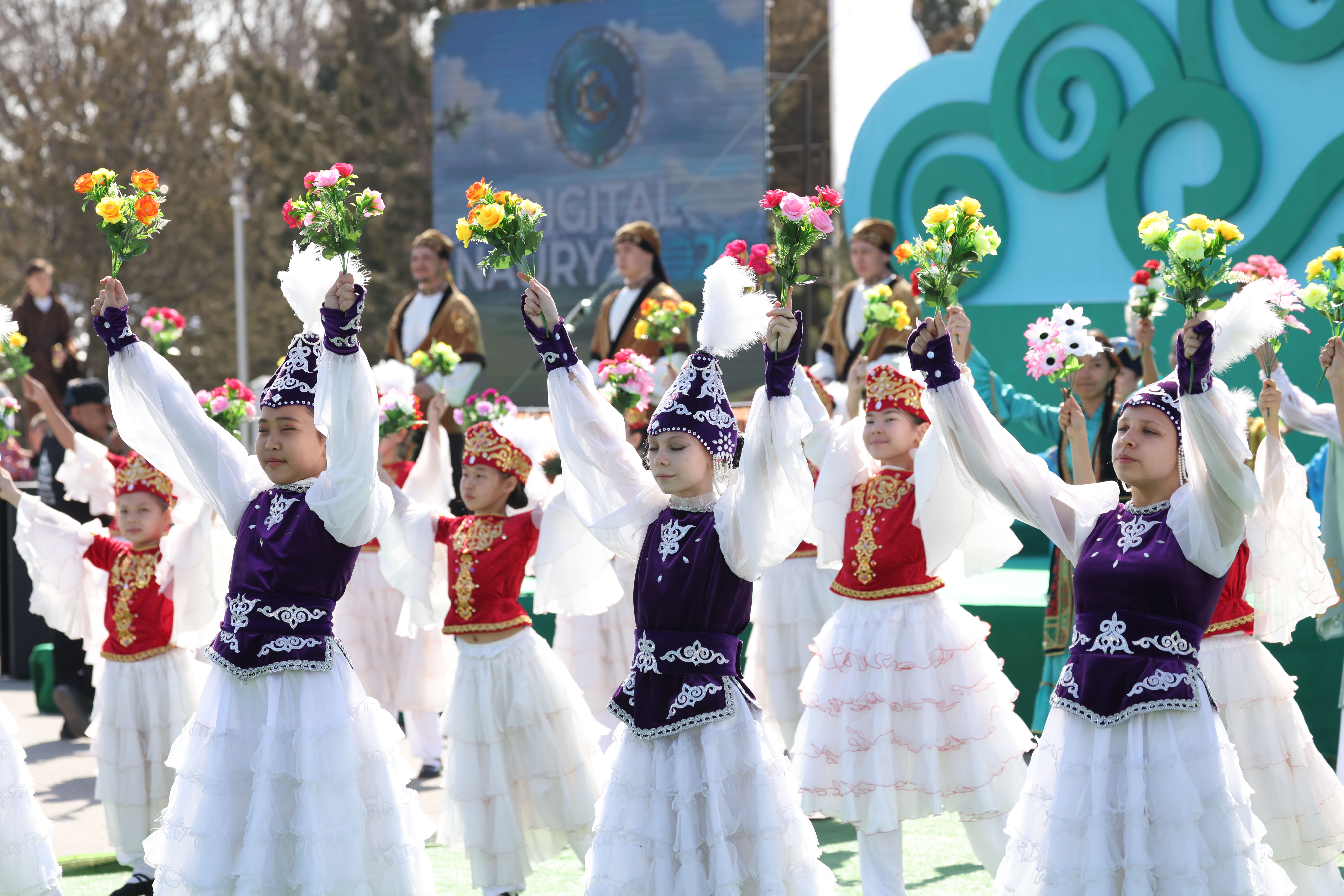 Дәстүр мен инновация үйлесімі: Алматы облысында Наурыз мерекесі жаңа форматта тойланды