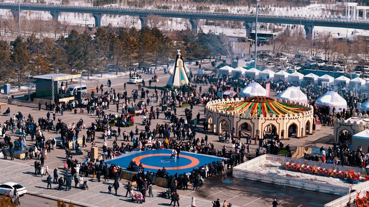 Аким Астаны поздравил с праздником Наурыз