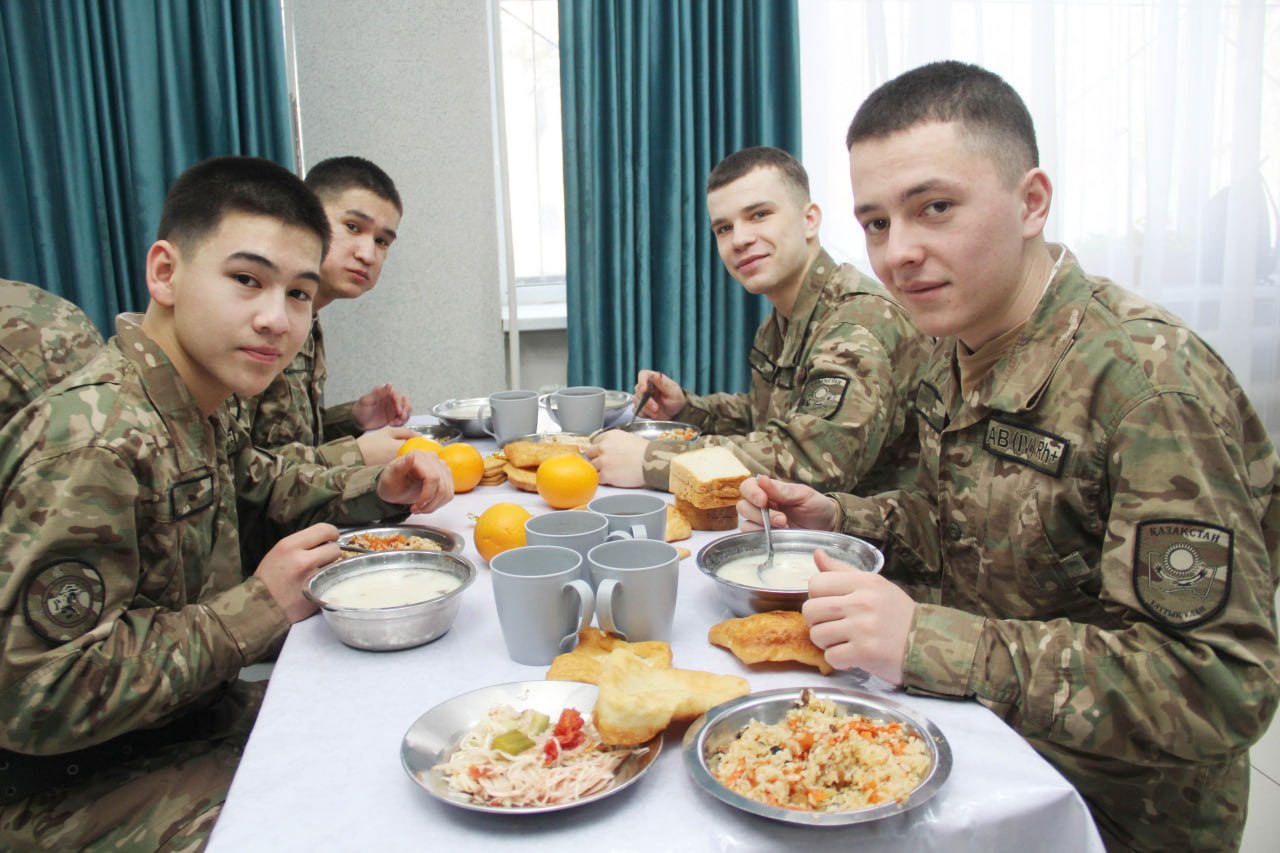 Наурызнама: ҚР ІІМ Ұлттық ұланында 10 тоннаға жуық наурызкөже дайындалды