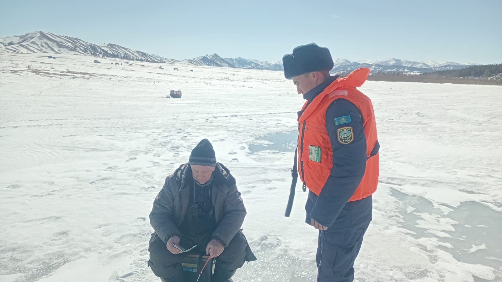 Көктемгі мұз өте қауіпті екендігі туралы құтқарушылар ескертті