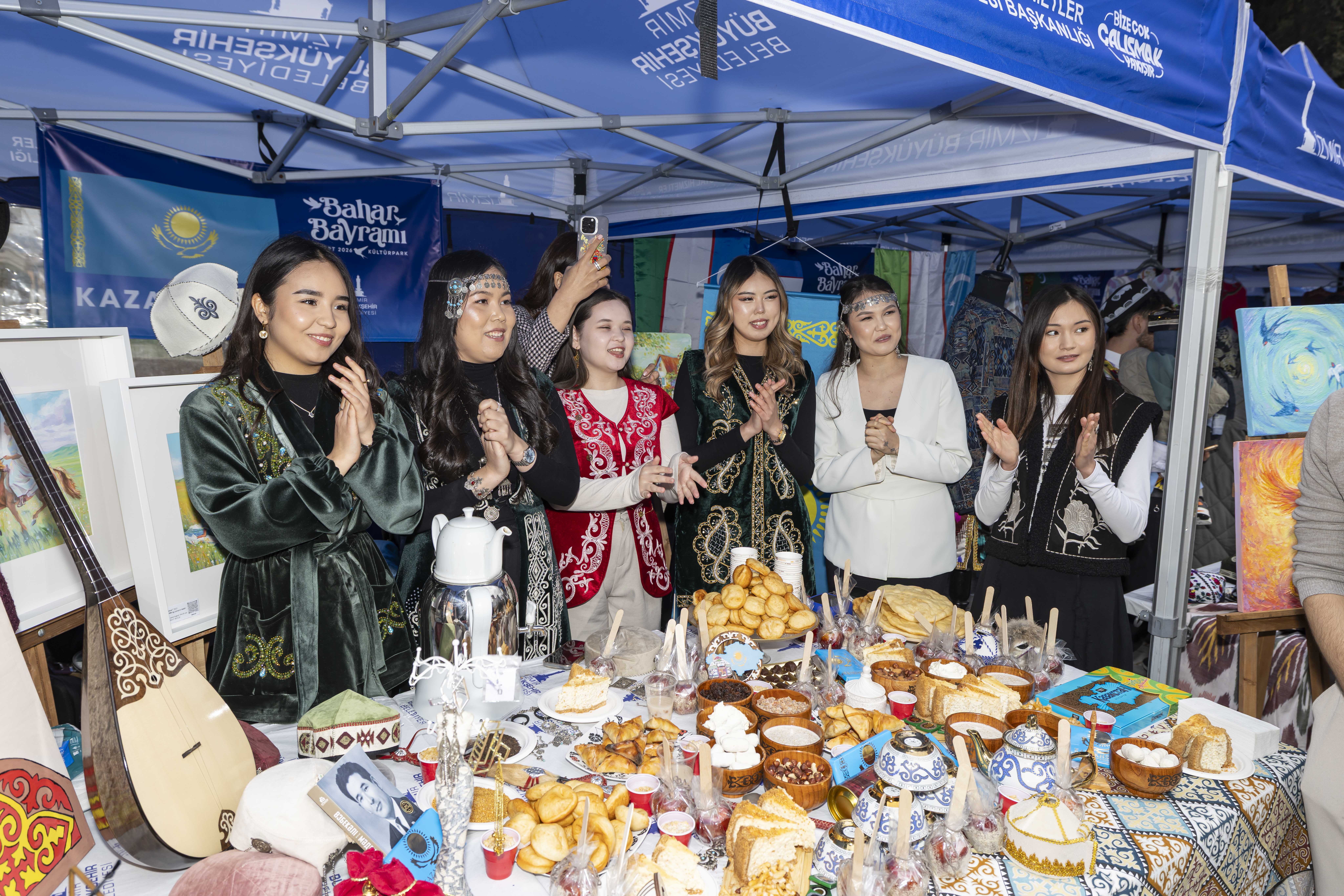 Измирде Наурыз мерекесі аталып өтті