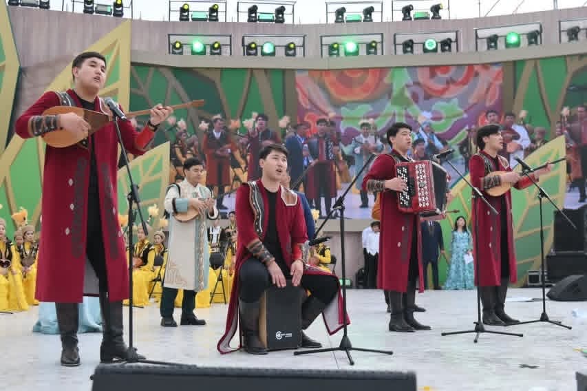 «Шымкент сазы» - праздник традиционного искусства прошёл в честь Наурыза