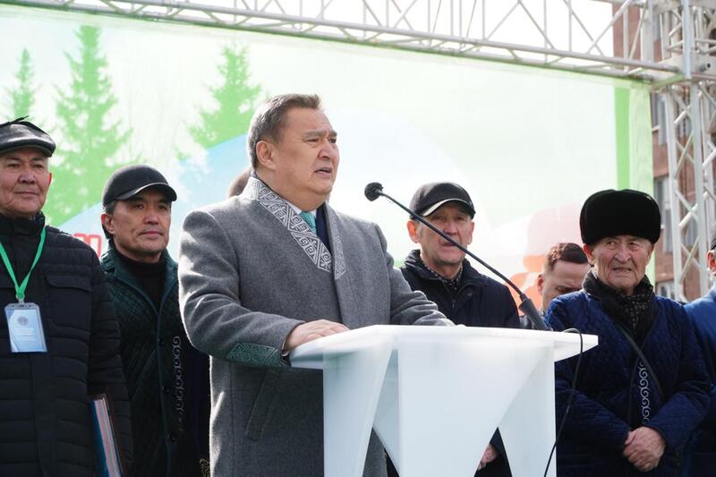 Көпшілік қатысуымен «Қара жорға» биін орындау