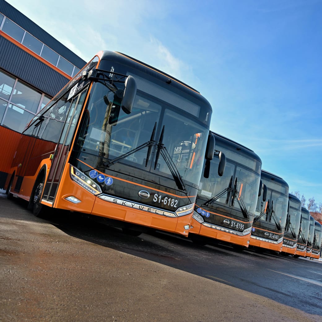 Наурыз мерекесі қарсаңында өңірде бірдей екі маңызды жоба жүзеге асырылды: экологиялық таза қоғамдық көлікті іске қосу және орман шаруашылықтарының материалдық-техникалық базасын нығайту
