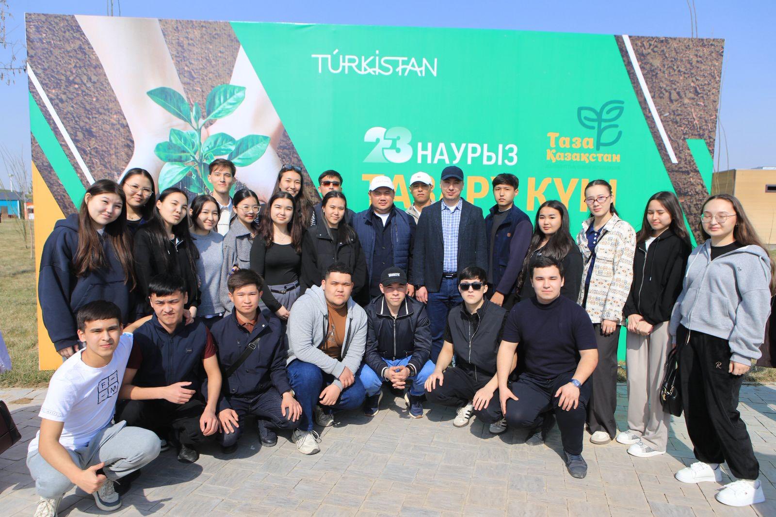 ТҮРКІСТАНДА 500-ДЕН АСТАМ АҒАШ ОТЫРҒЫЗЫЛДЫ