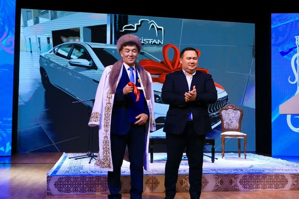 ТҮРКІСТАНДА РЕСПУБЛИКАЛЫҚ АҚЫНДАР АЙТЫСЫ ӨТІП ЖАТЫР