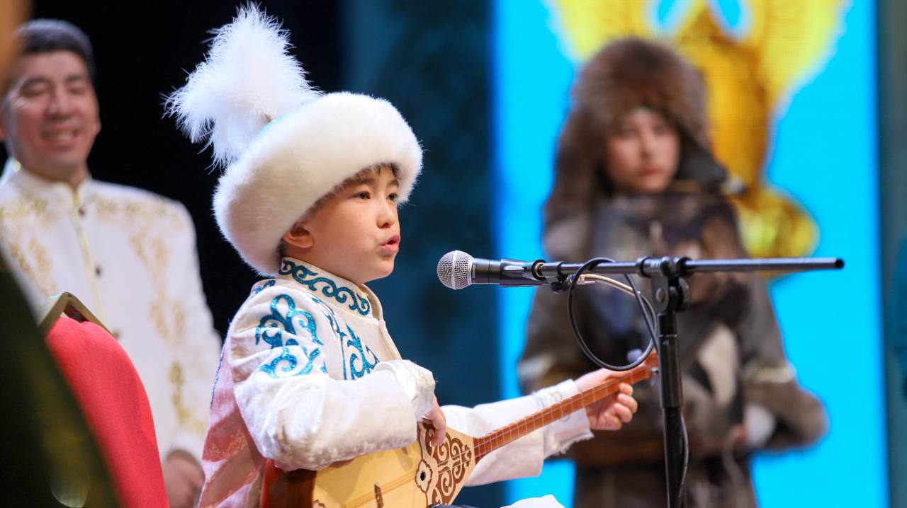 ШҚО-да «Алтайым – алтын бесігім» республикалық командалық айтыс басталды