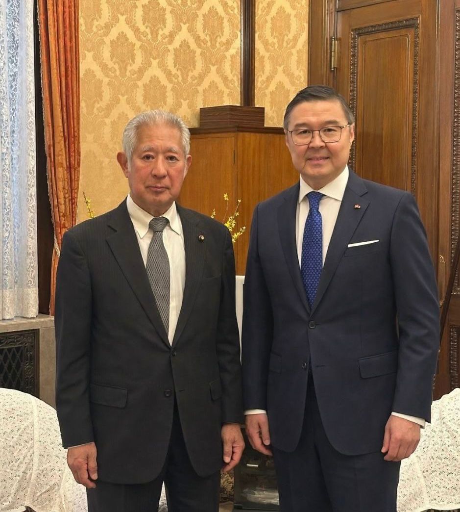 Спикер Парламента Японии ознакомлен  с новой Конституцией Казахстана