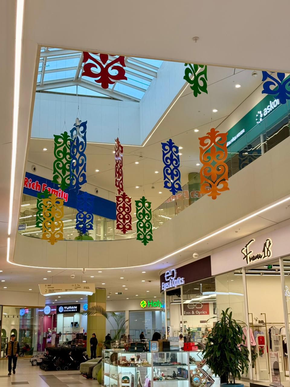 «Nauryz Sale» Алматыда жүздеген мың келушіні тартты