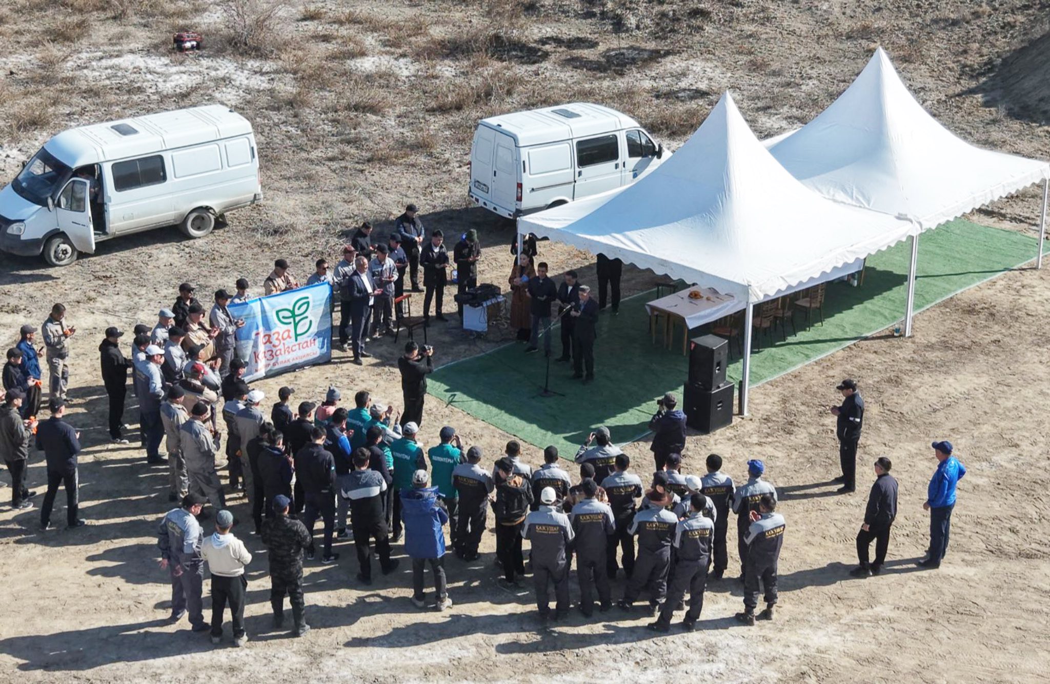 «Мөлдір бұлақ» акциясы аясында өзен жағалауы тазартылды