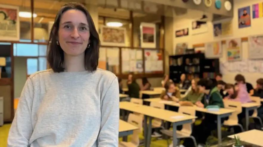 Нидерланд мектептерінде смартфондарға тыйым салу: балалар жақсы оқи бастады ма?