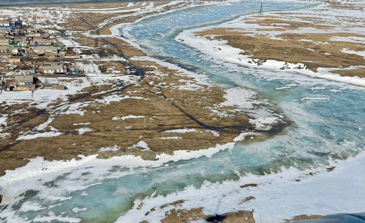 Облыс әкімі су тасқыны қаупі бар аумақтарды әуеден тексерді