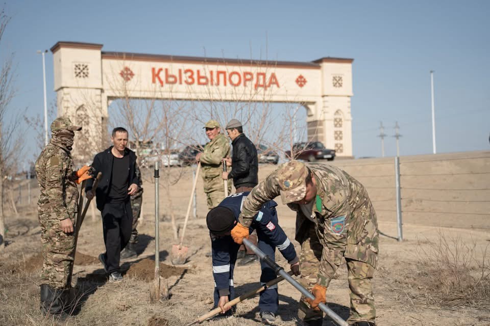 Қызылордада «Таза Қазақстан» акциясы аясында мыңдаған ағаш көшеттері отырғызылды