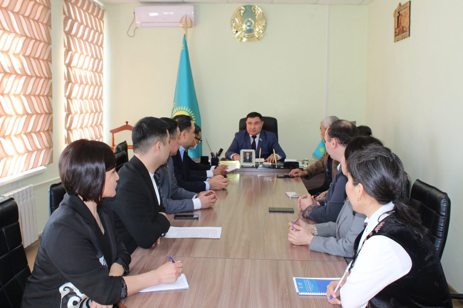 Депутаттар жаңа Ата Заң аясында елімізде болатын өзгерістерді талқылады