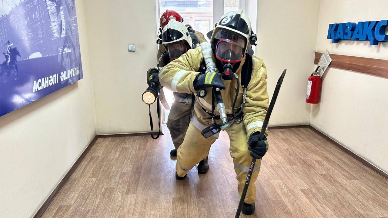 Таразда өрт-тактикалық сабақ өтті