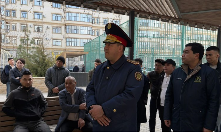 Маңғыстау облысы полиция департаментінің бастығы С.С. Аяғанов өңір тұрғындарымен кездесті