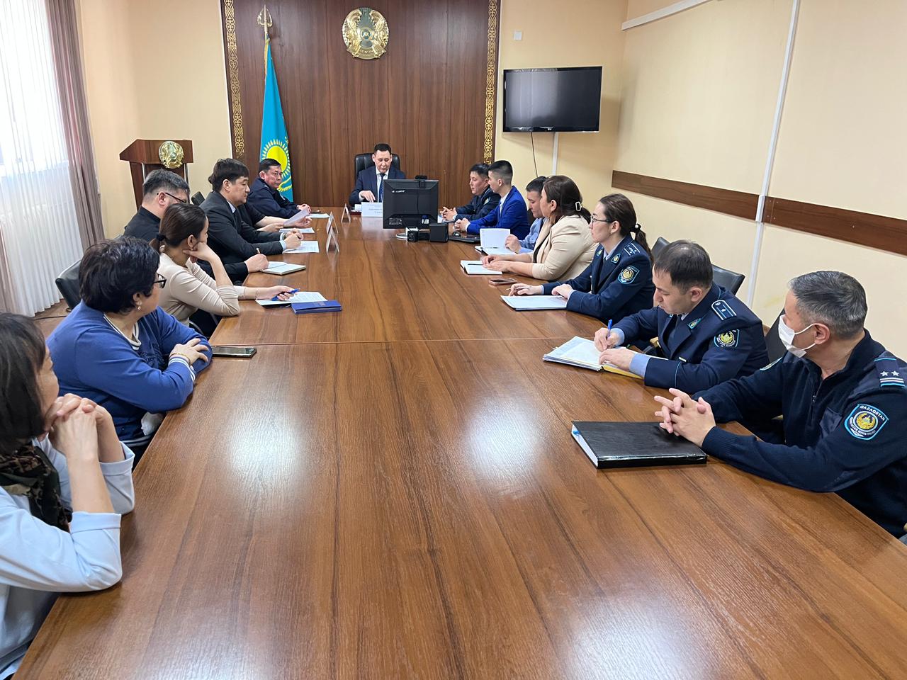 ЖАБЫҚ МЕКЕМЕЛЕРДЕГІ МЕДИЦИНАЛЫҚ ҚАМТАМАСЫЗ ЕТУ МӘСЕЛЕЛЕРІ ТАЛҚЫЛАНДЫ