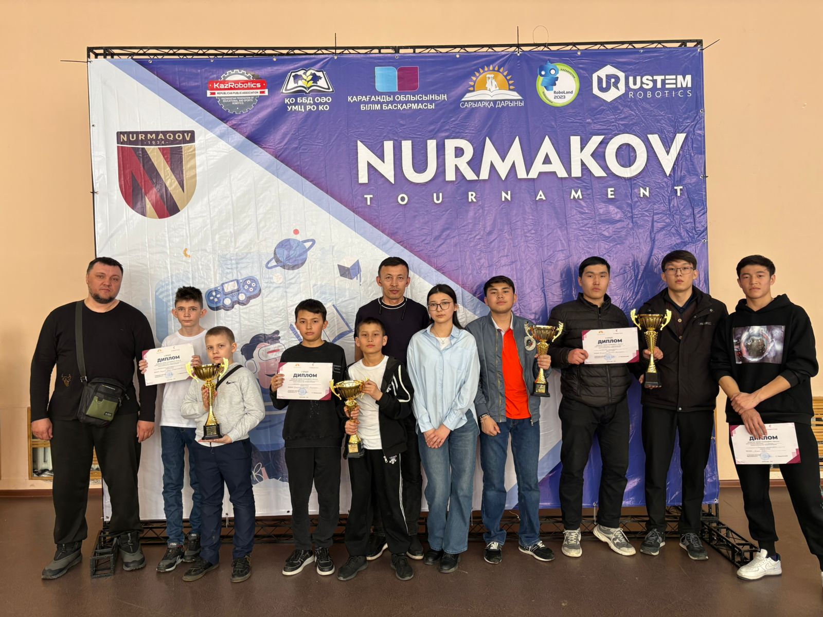 Робот техникасы бойынша «Robotek Grand Tournamment» жарысының қорытындысы