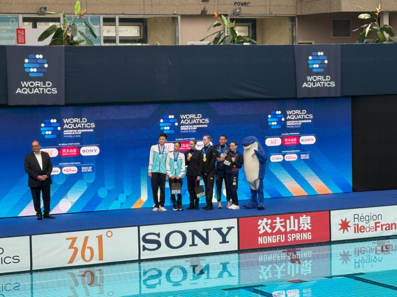 Қазақстан командасы Париждегі әлем кубогында күміс жүлде жеңіп алды