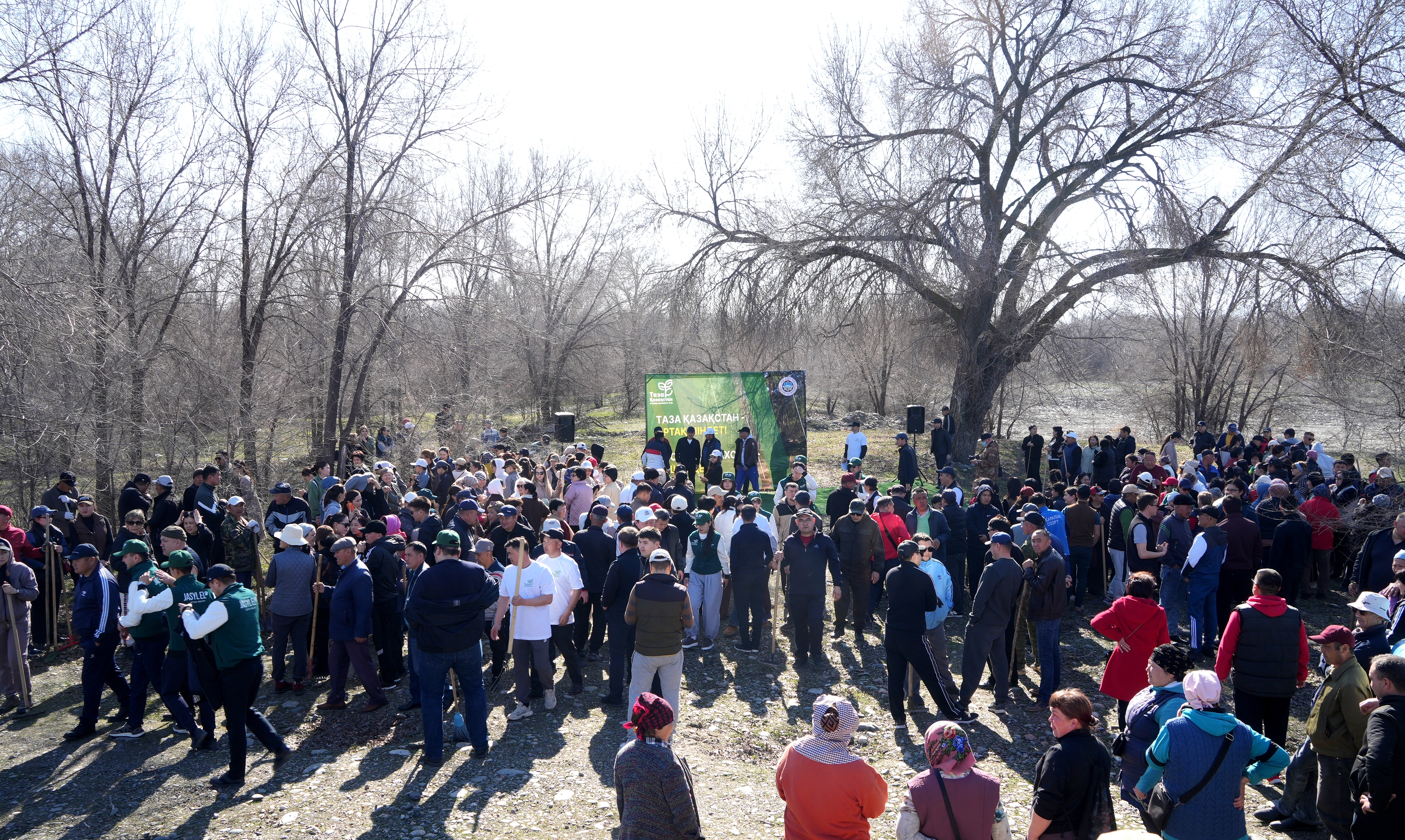 «7 OZEN»: в Жетісу очищены берега реки Коксу