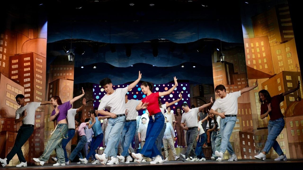 В ВКО состоялась премьера спектакля «Ангел в тюбетейке»