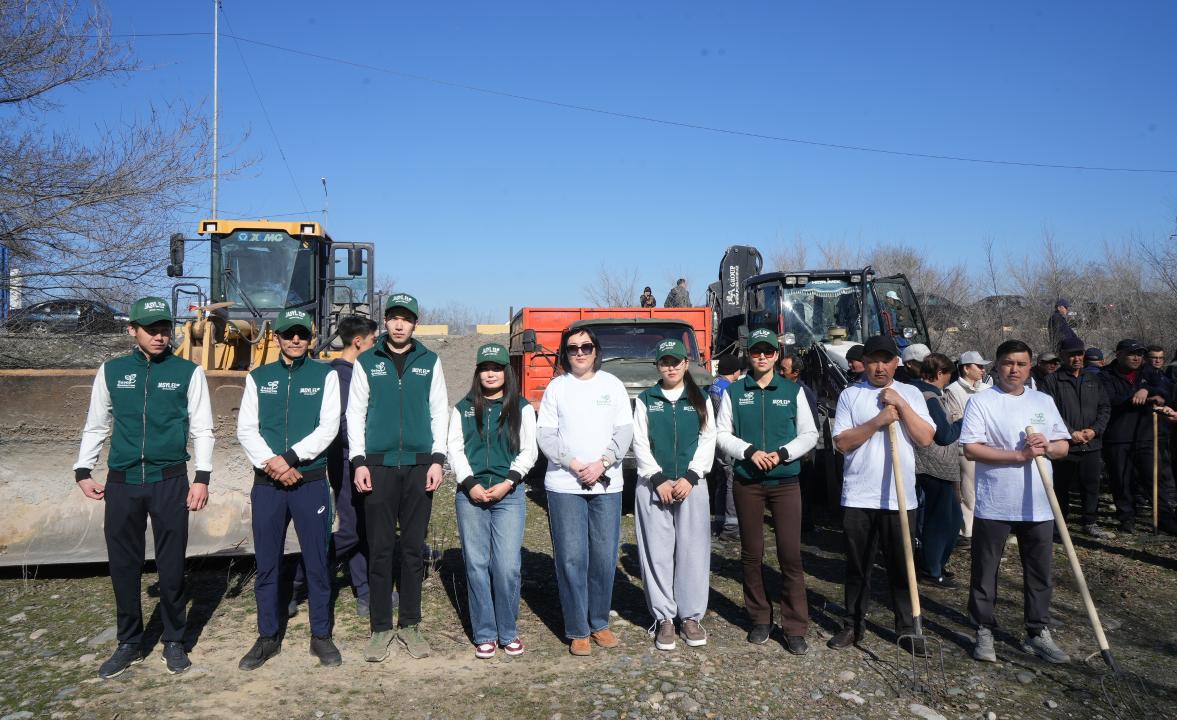 Экоакцияға қатысушылар