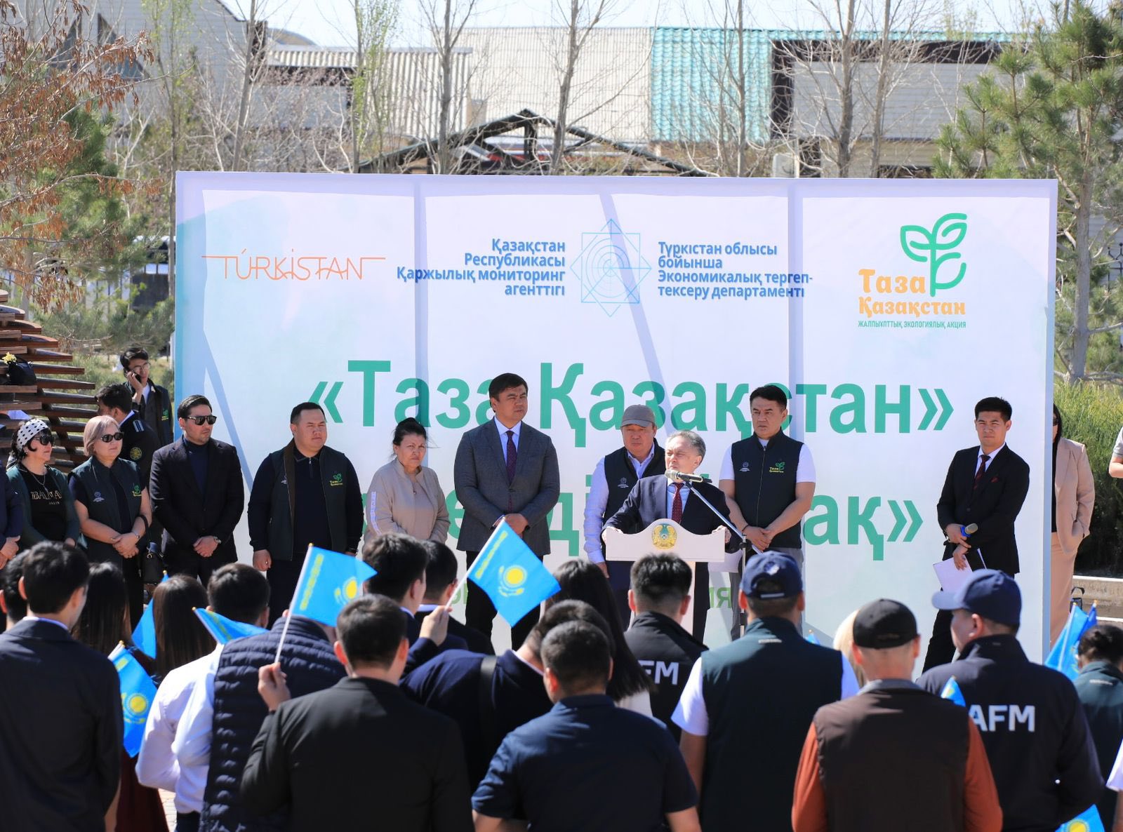 РУХАНИ АСТАНАМЫЗ ТҮРКІСТАНҒА БАЯНАУЫЛДЫҢ ҚАСИЕТТІ ТОПЫРАҒЫНАН ТАРТУ