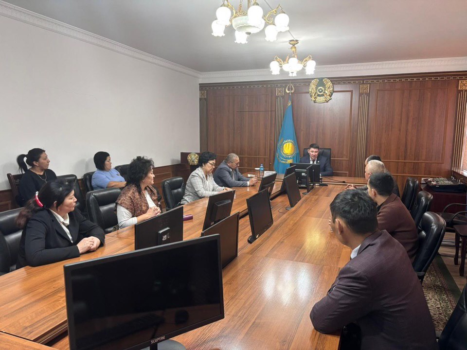Аудан әкімінің орынбасары М.Тулеулиев білім беру мекемелері ұжымдарымен кездесті