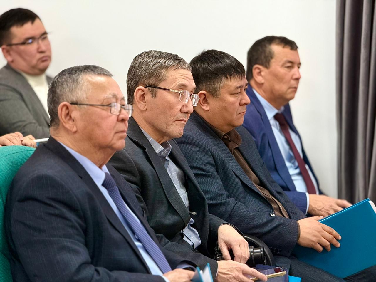 ҚОҒАМДЫҚ КЕҢЕСТІҢ КЕЗЕКТІ ОТЫРЫСЫ