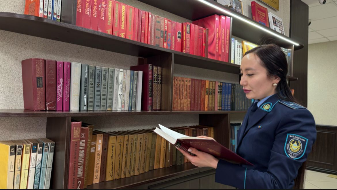 Аға инспектор Айгерім Боранбайдың күнделікті қызметтегі кәсібилігі мен жауапкершілігі