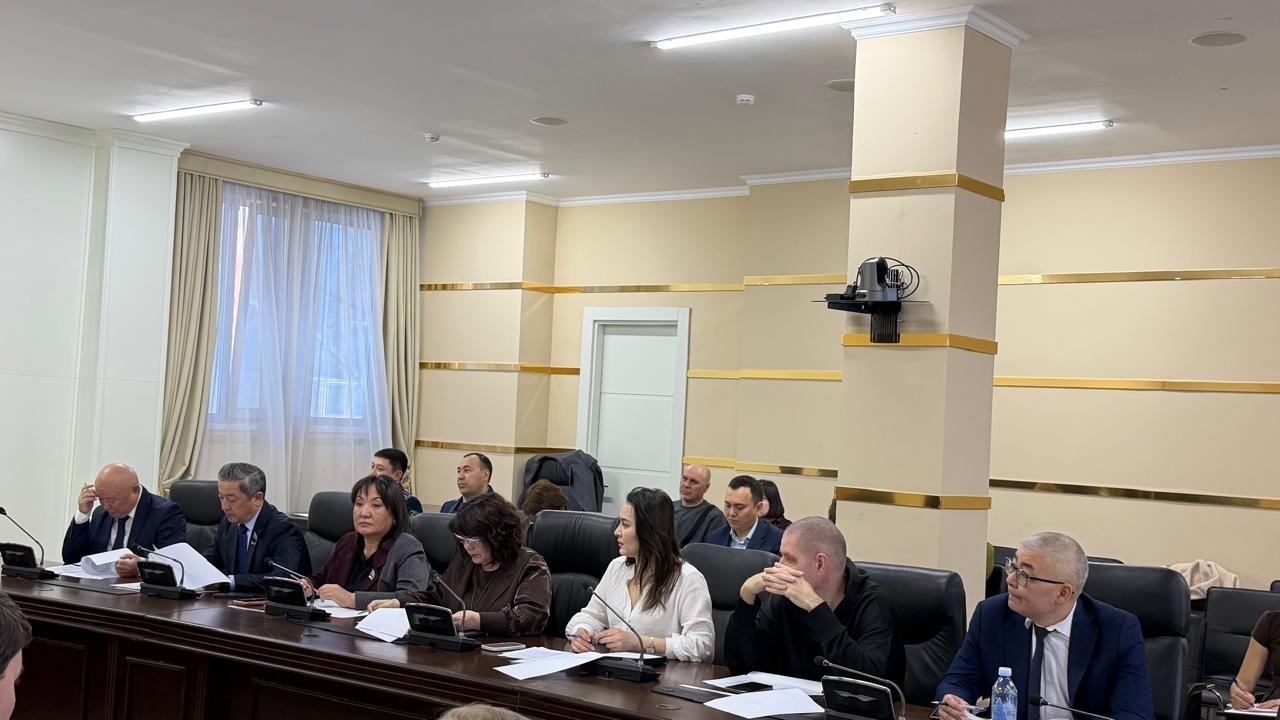 Облыстық коммуналдық мүлікті жекешелендіру мәселесі бойынша жария тыңдау