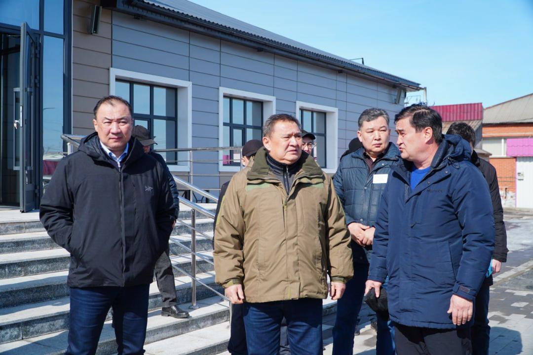 Бұланды ауданында теміржол вокзалының қайта жаңғырту жұмыстары тексерілді