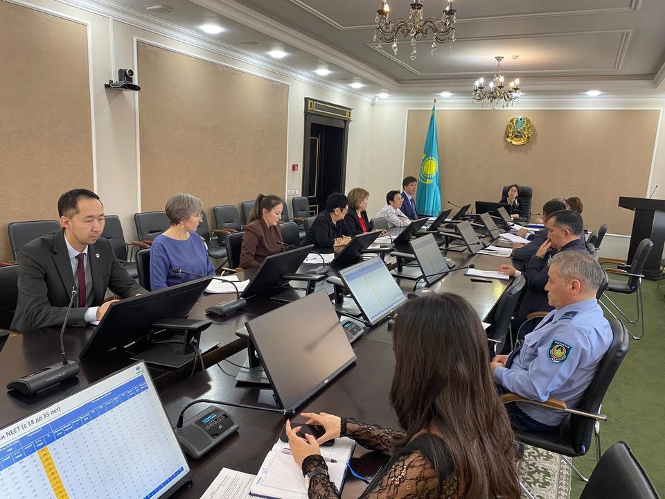 Ақмола облысының Әділет департаментінің қызметкерлері отбасының цифрлық картасын және бірыңғай цифлық платформаны іске асыру мәселелері жөніндегі кеңеске қатысты