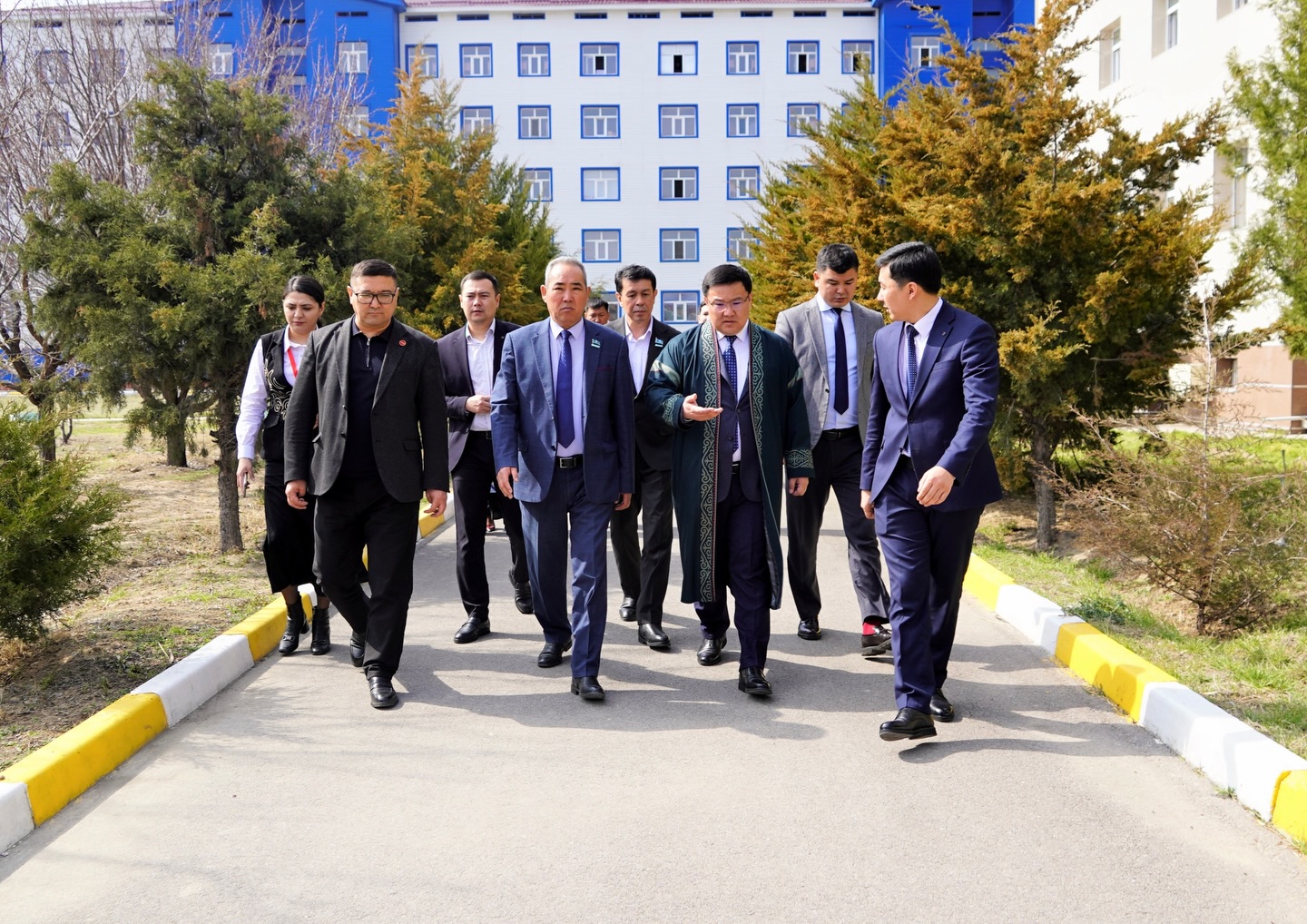 КЕНТАУ ПОЛИТЕХНИКАЛЫҚ КОЛЛЕДЖІНДЕ IT-КАБИНЕТІ АШЫЛДЫ