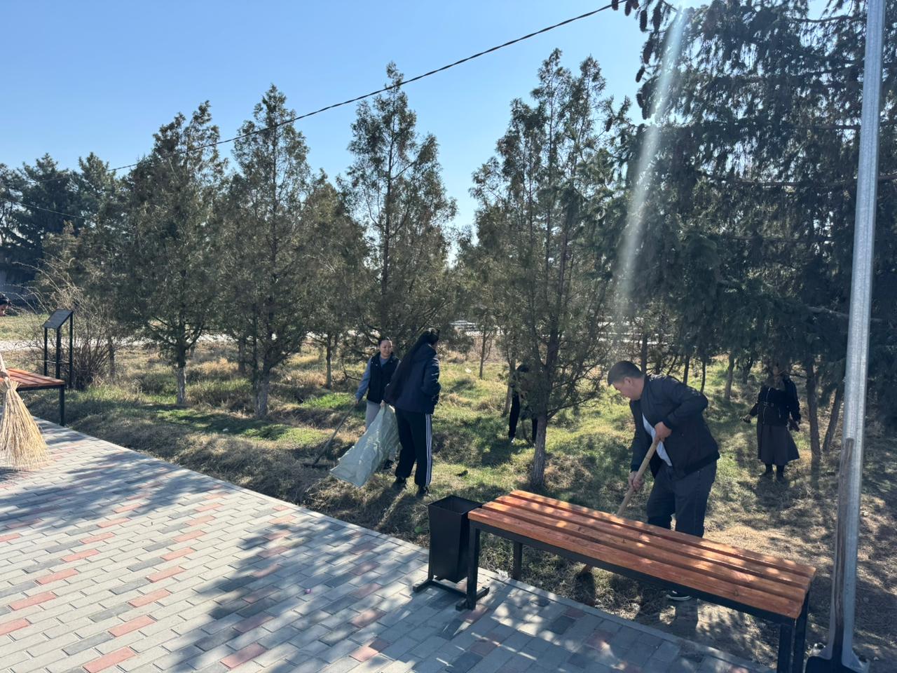 Атамекен ауылдық округінде «Таза Қазақстан» жалпыұлттық экологиялық акция аясында санитарлық тазалық жұмыстары жүргізілді.